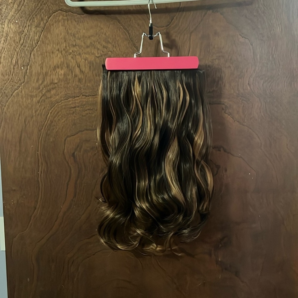 NEW 18” Hiara Hair Extension Halo